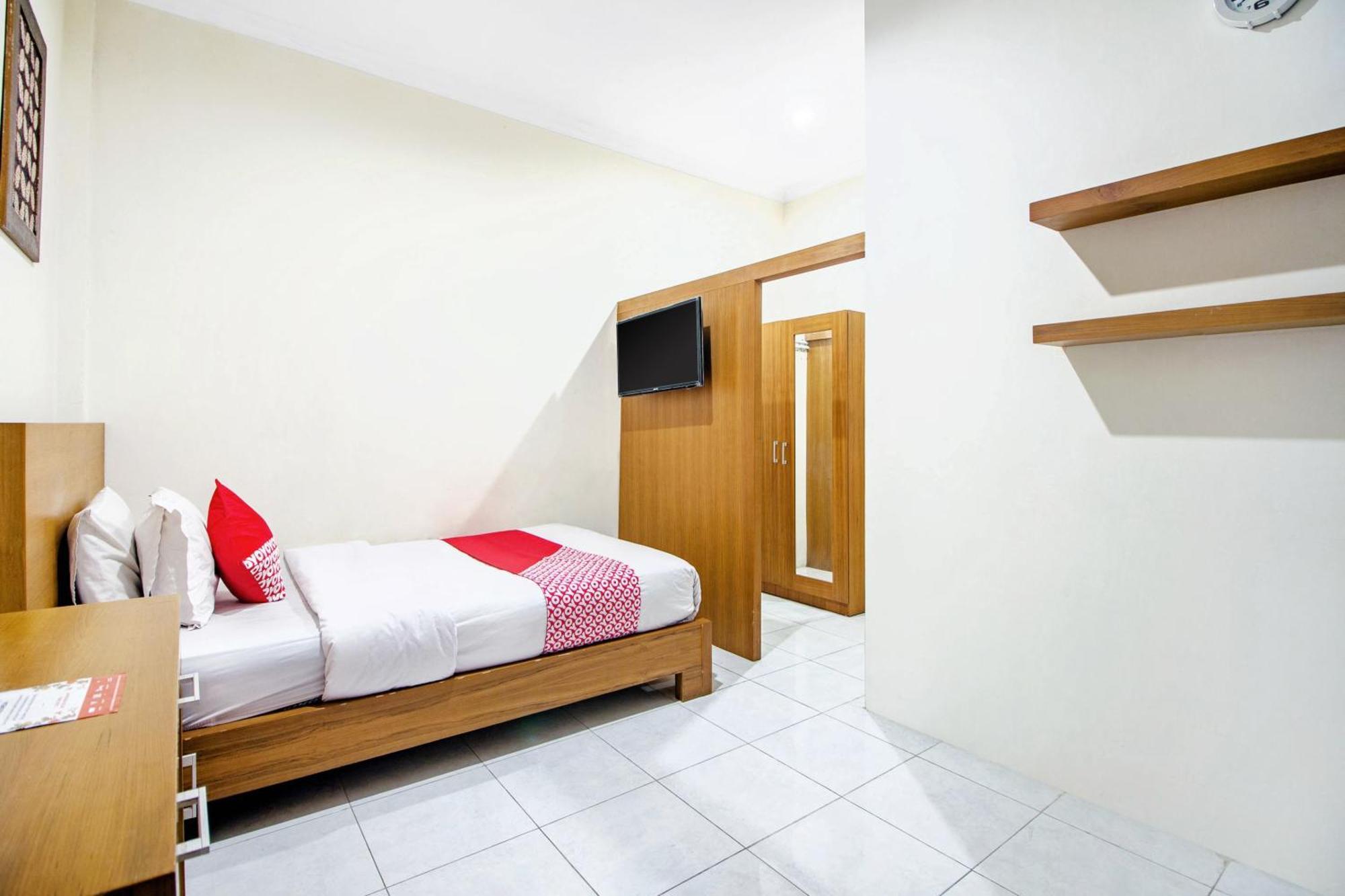 Hotel Super Oyo 250 De'Gadri Ndalem Jarakan Exteriér fotografie