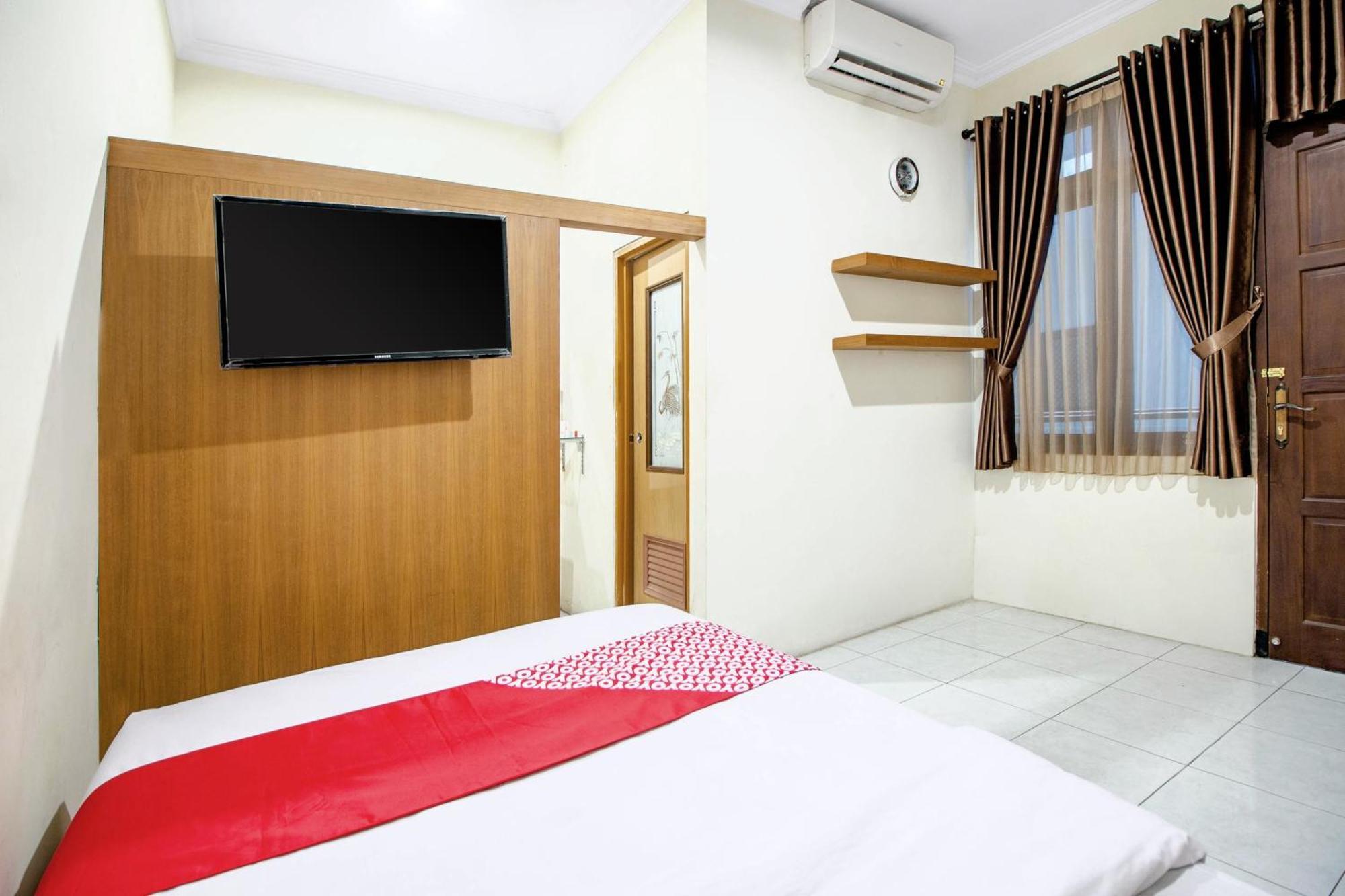 Hotel Super Oyo 250 De'Gadri Ndalem Jarakan Exteriér fotografie
