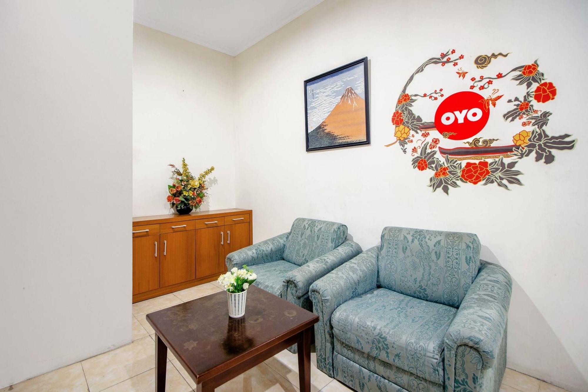 Hotel Super Oyo 250 De'Gadri Ndalem Jarakan Exteriér fotografie