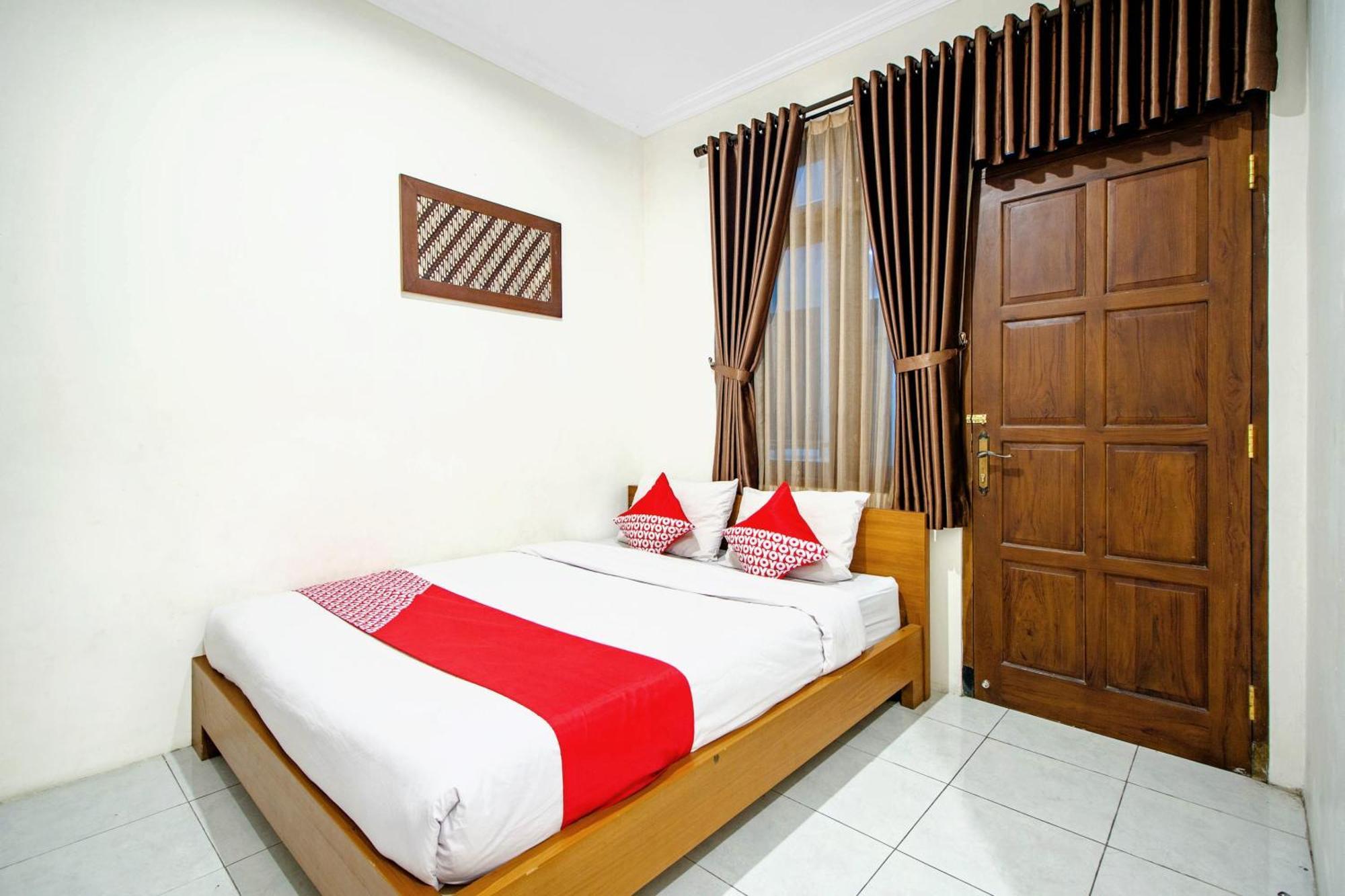 Hotel Super Oyo 250 De'Gadri Ndalem Jarakan Exteriér fotografie